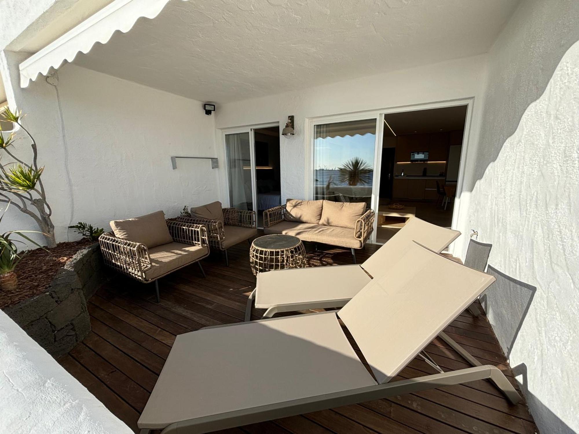 Costa Teguise Luxury First Line Apartment Екстериор снимка